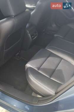 Седан Mazda 6 2014 в 