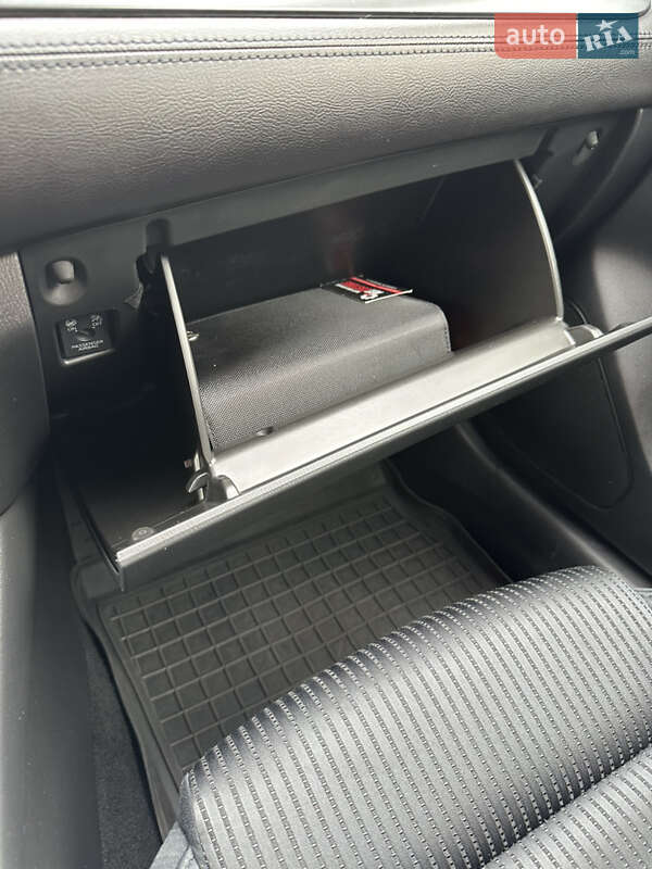 Седан Mazda 6 2017 в Киеве фото 28 Седан Mazda 6 2017 в Киеве