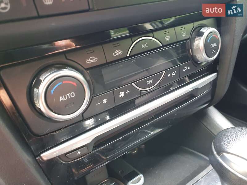 Седан Mazda 6 2016 в Киеве