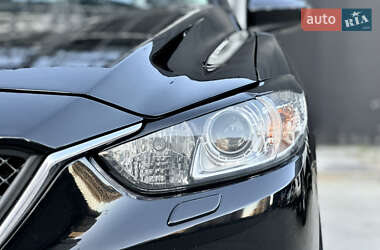 Седан Mazda 6 2014 в 