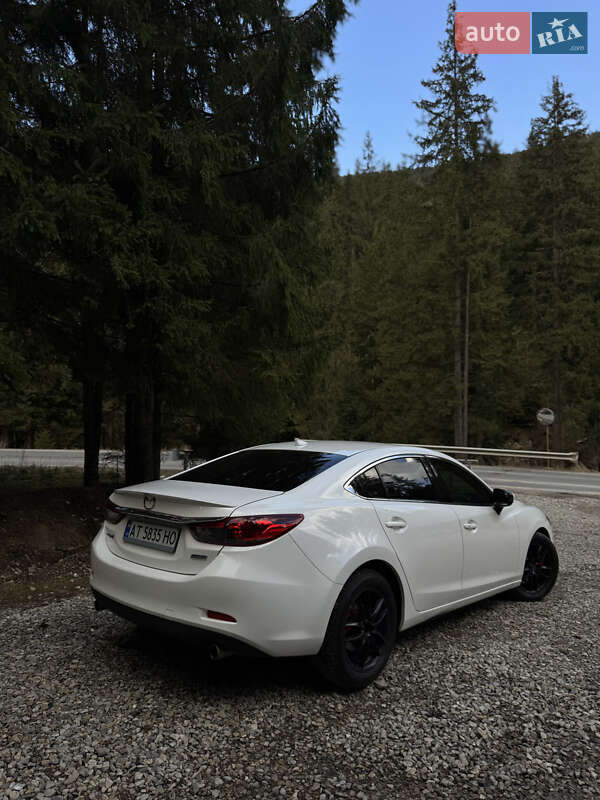 Седан Mazda 6 2013 в Ивано-Франковске