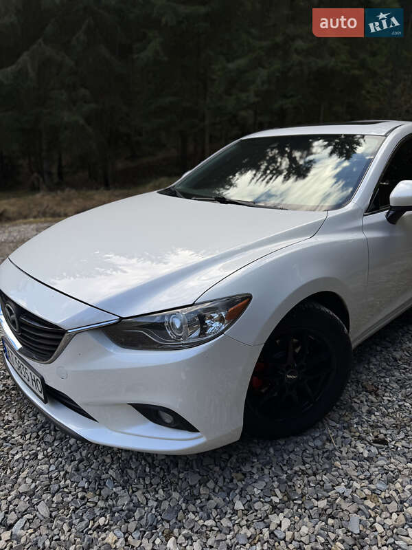 Седан Mazda 6 2013 в Ивано-Франковске