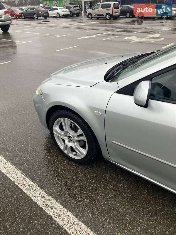 Mazda 6 2004