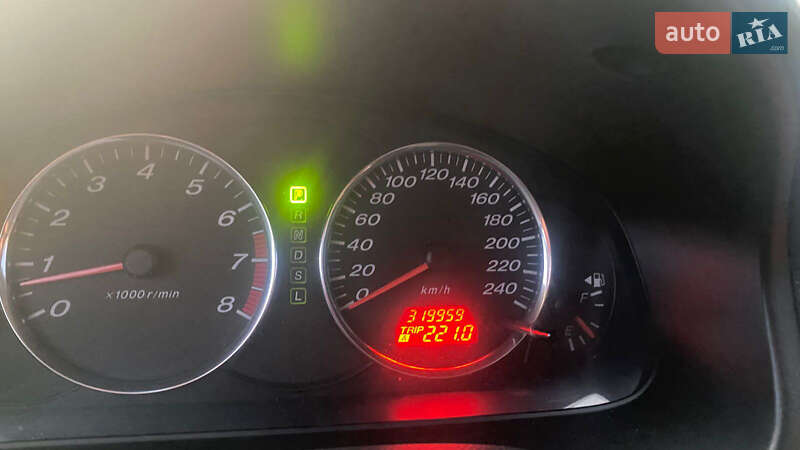 Седан Mazda 6 2004 в Киеве