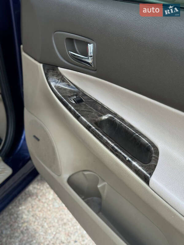 Седан Mazda 6 2005 в Житомирі