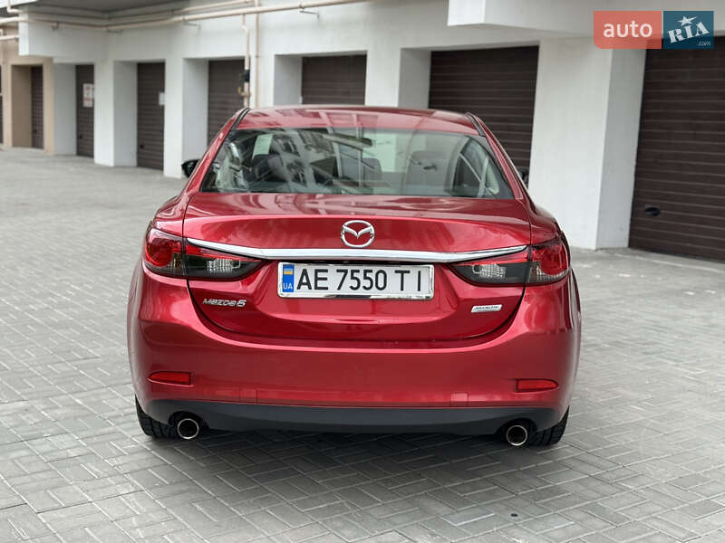 Седан Mazda 6 2015 в Днепре
