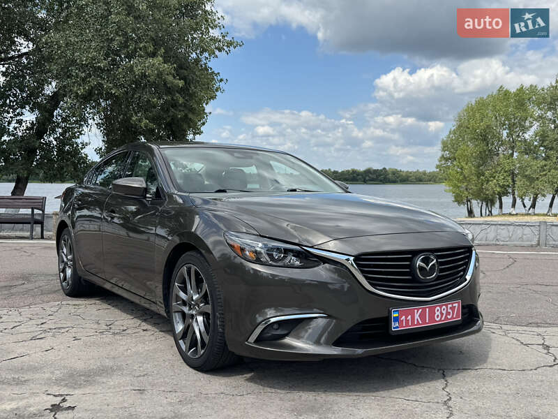 Седан Mazda 6 2016 в 