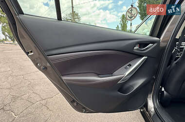Седан Mazda 6 2016 в 