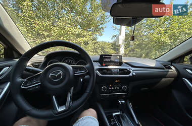 Седан Mazda 6 2017 в 