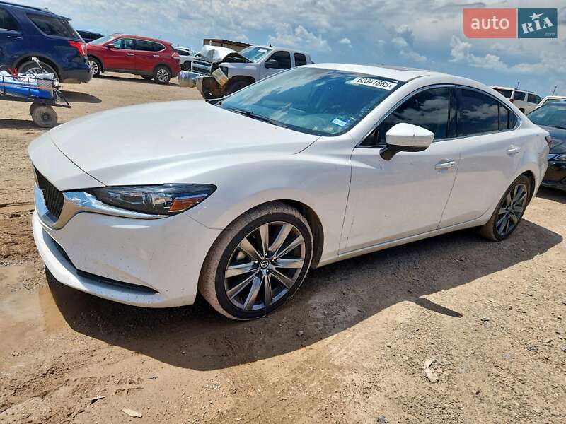 Седан Mazda 6 2021 в 