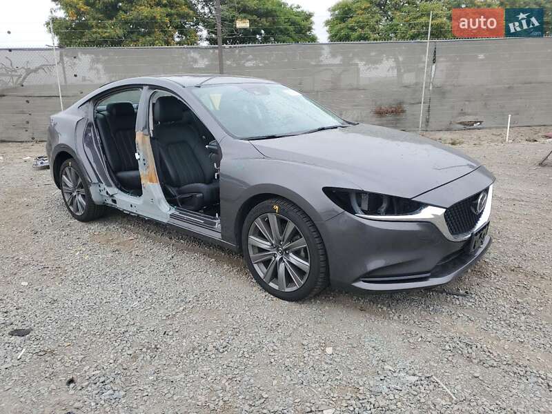 Седан Mazda 6 2020 в Львове