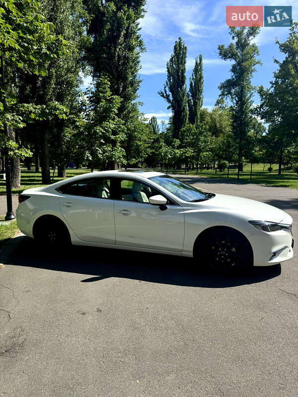 Седан Mazda 6 2016 в Києві