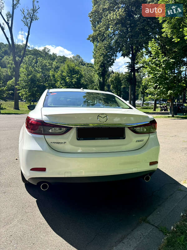 Седан Mazda 6 2016 в Києві