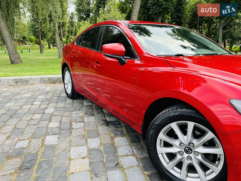 Седан Mazda 6 2017 в Киеве