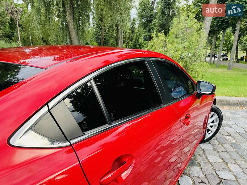Седан Mazda 6 2017 в Киеве