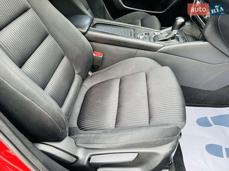 Седан Mazda 6 2017 в Киеве