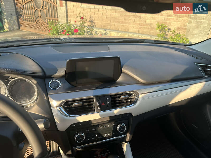 Седан Mazda 6 2015 в Конотопе