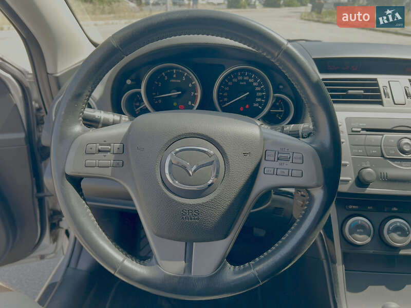 Лифтбек Mazda 6 2008 в Житомире