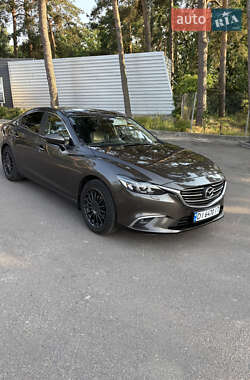 Седан Mazda 6 2015 в 