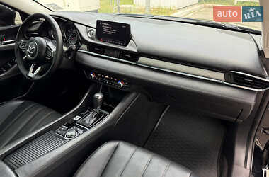 Седан Mazda 6 2019 в 