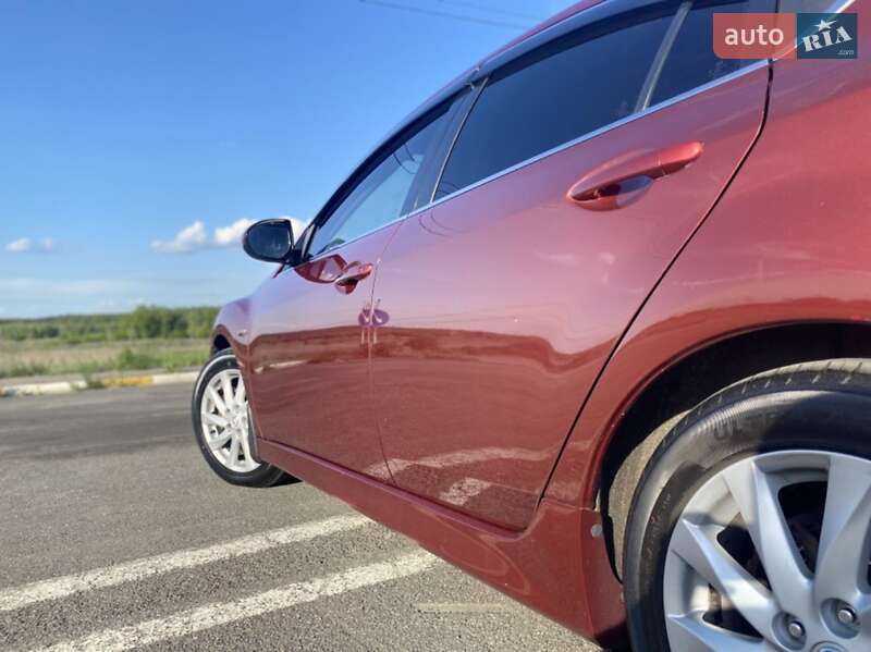 Седан Mazda 6 2011 в Киеве