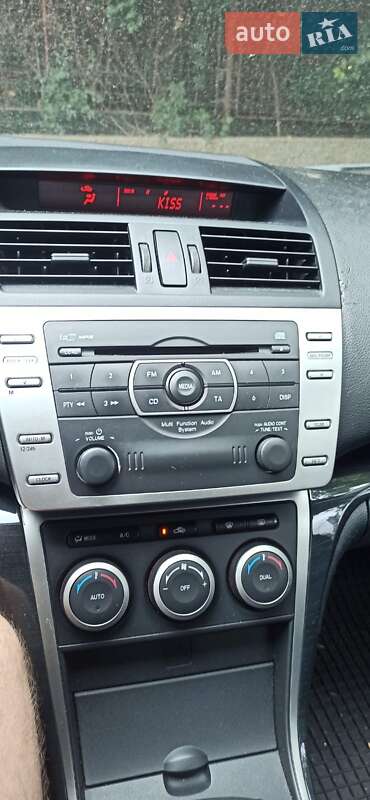 Седан Mazda 6 2009 в Хусте