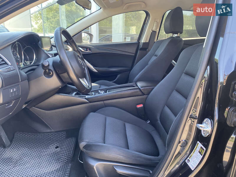 Седан Mazda 6 2015 в Полтаве