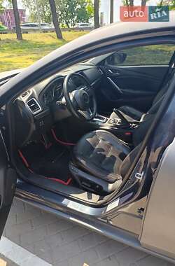 Седан Mazda 6 2013 в 