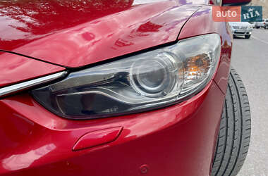Седан Mazda 6 2012 в 