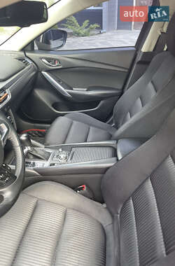 Седан Mazda 6 2015 в 