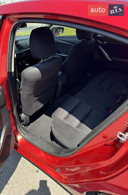 Седан Mazda 6 2014 в 
