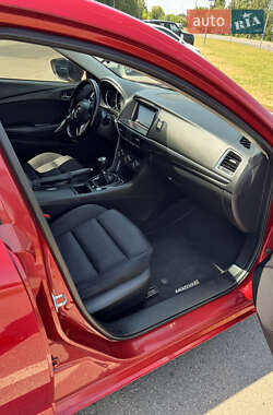 Седан Mazda 6 2014 в 