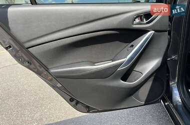 Седан Mazda 6 2013 в 
