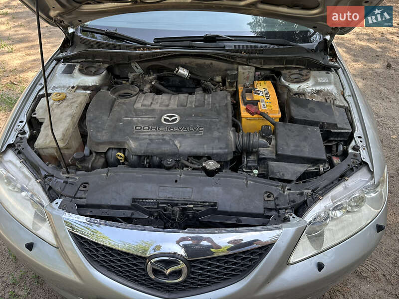 Седан Mazda 6 2004 в Днепре
