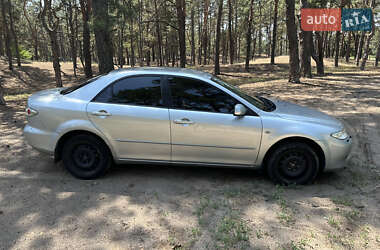 Седан Mazda 6 2004 в 