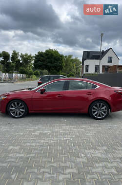 Седан Mazda 6 2018 в 