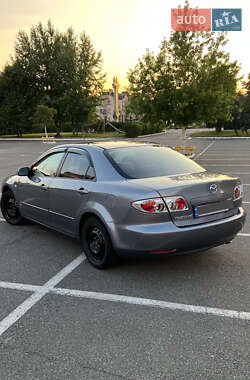 Седан Mazda 6 2004 в 