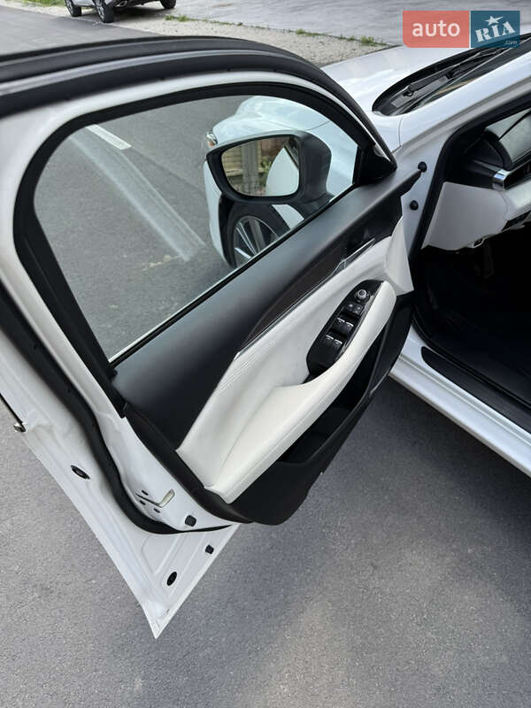 Седан Mazda 6 2021 в Киеве