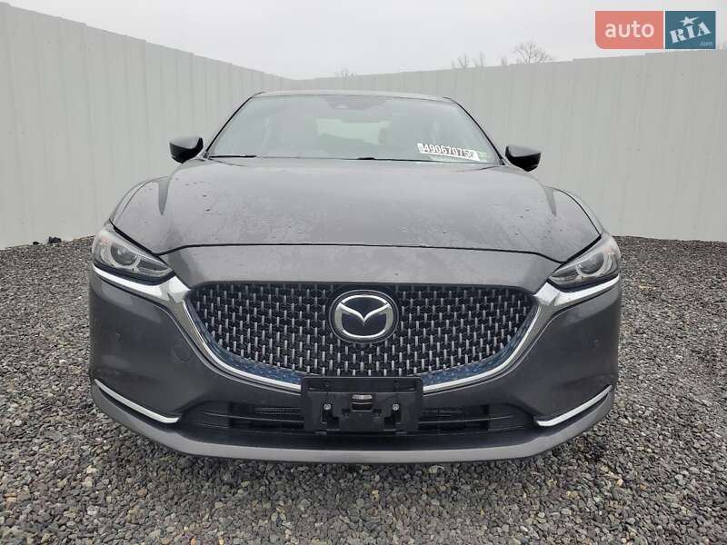 Седан Mazda 6 2018 в Хмельницком