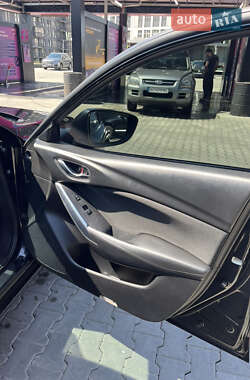 Седан Mazda 6 2015 в 