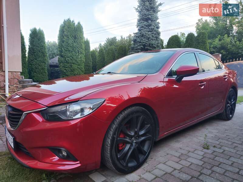 Седан Mazda 6 2013 в Ровно