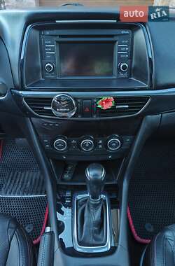 Седан Mazda 6 2013 в 