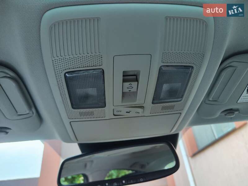 Седан Mazda 6 2013 в Ровно