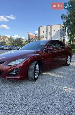 Седан Mazda 6 2011 в 