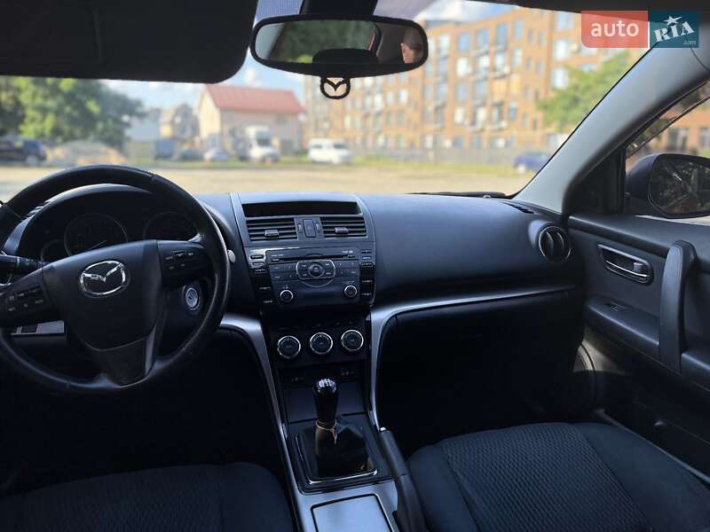 Седан Mazda 6 2011 в Киеве