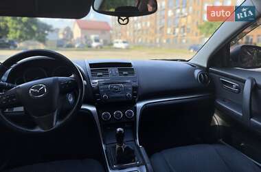 Седан Mazda 6 2011 в 