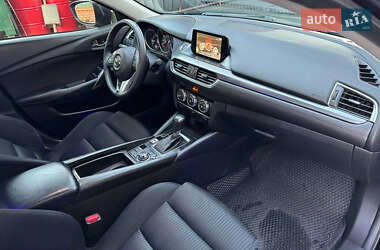 Седан Mazda 6 2016 в 