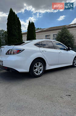 Ліфтбек Mazda 6 2011 в 