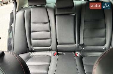Седан Mazda 6 2014 в 