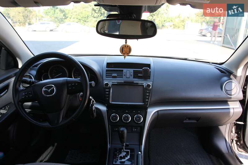 Лифтбек Mazda 6 2011 в Хмельницком